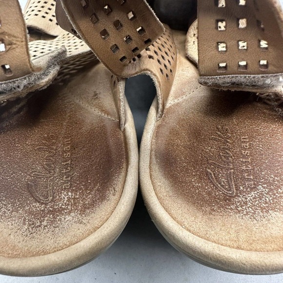 Clarks Artisan Clarene Perforated Nubuck Leather Wedges Size 10 Tan/Sand - Picture 8 of 8